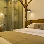 262 Boutique Hotel